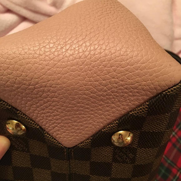 SOLD 💐🌸Louis Vuitton Pink Brittany Handbag 👜 🌸 - Picture 8 of 8